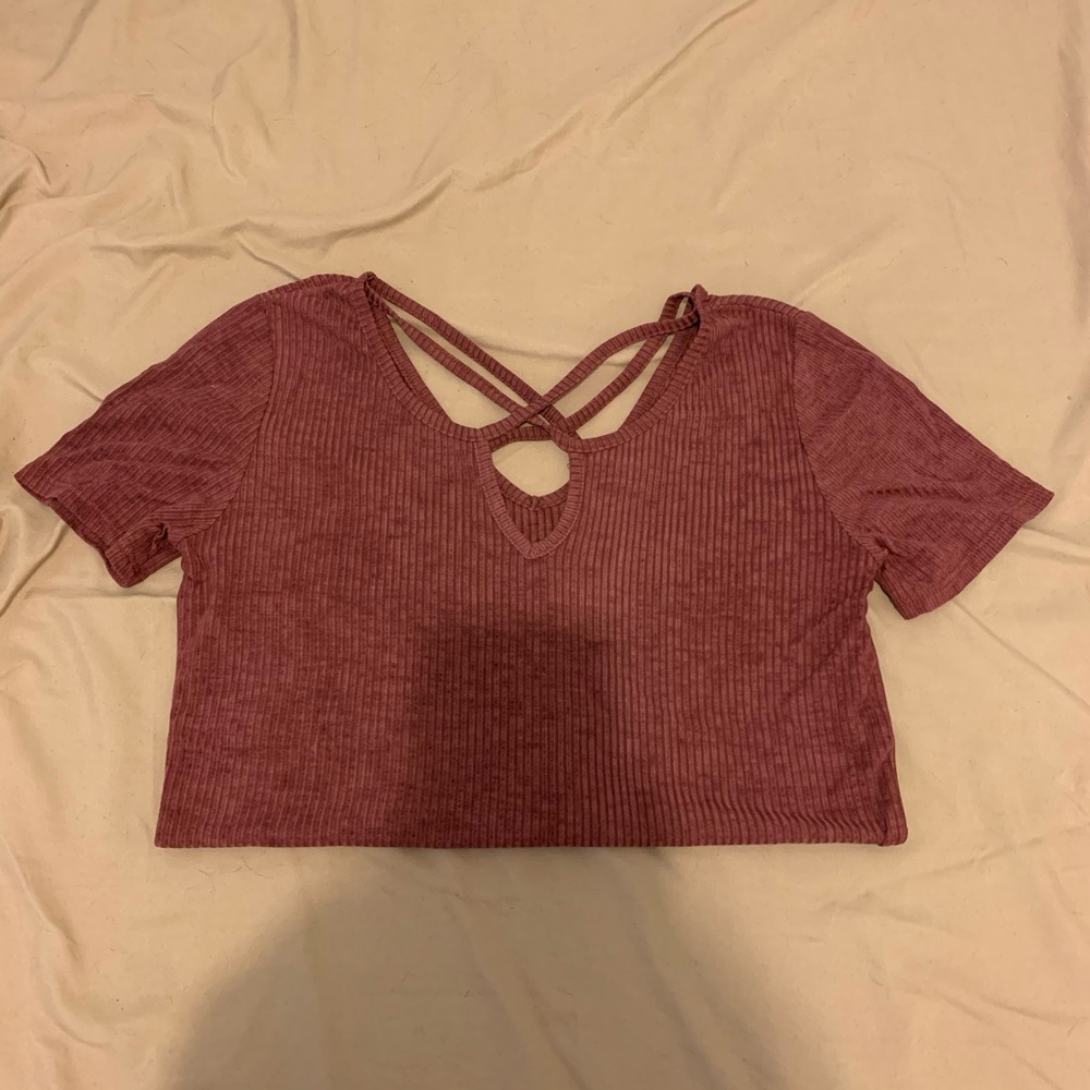 Cross Front & Back Strappy Ribbed Tee Size Small - Picture 7 of 8